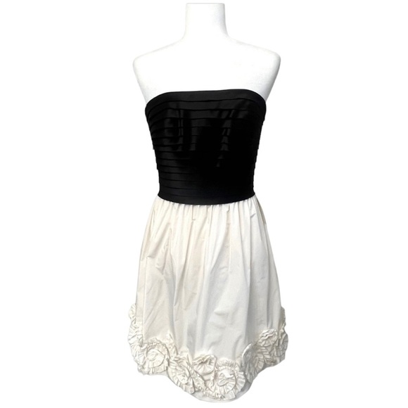 NWT Max And Cleo Black & Off White Strapless Dress - Size 4 - Picture 2 of 12